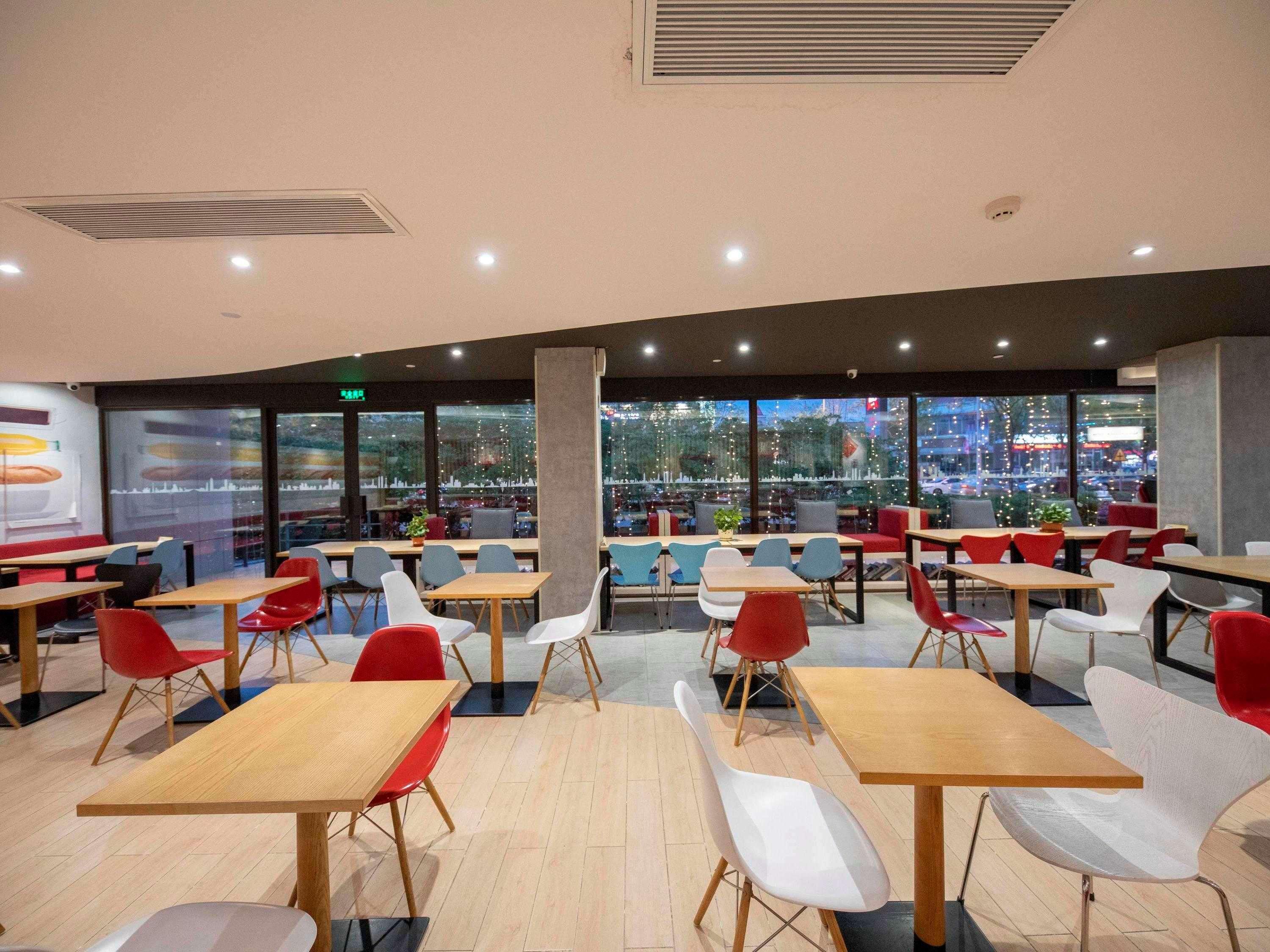 Ibis Tianjin Teda Hotel Екстериор снимка