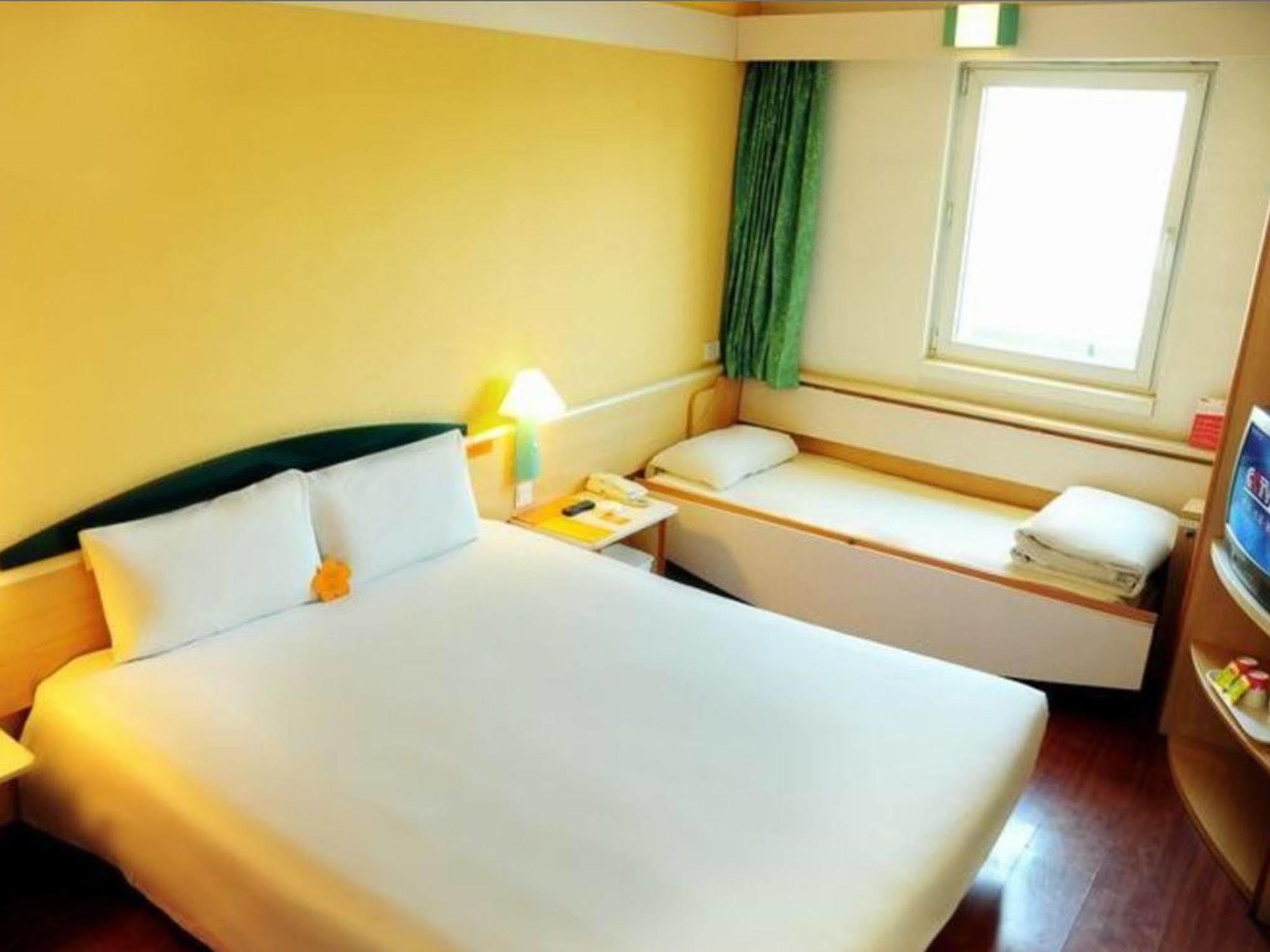 Ibis Tianjin Teda Hotel Екстериор снимка
